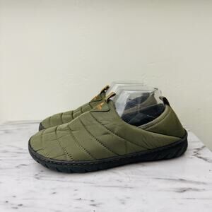 Ozark Trail Green Puffer Slippers Men’s Size 7